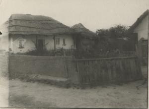 Casă de locuit din satul Jura. 1949